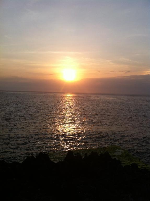Sunset Cave Villas Lembongan Nusa Lembongan Exteriör bild